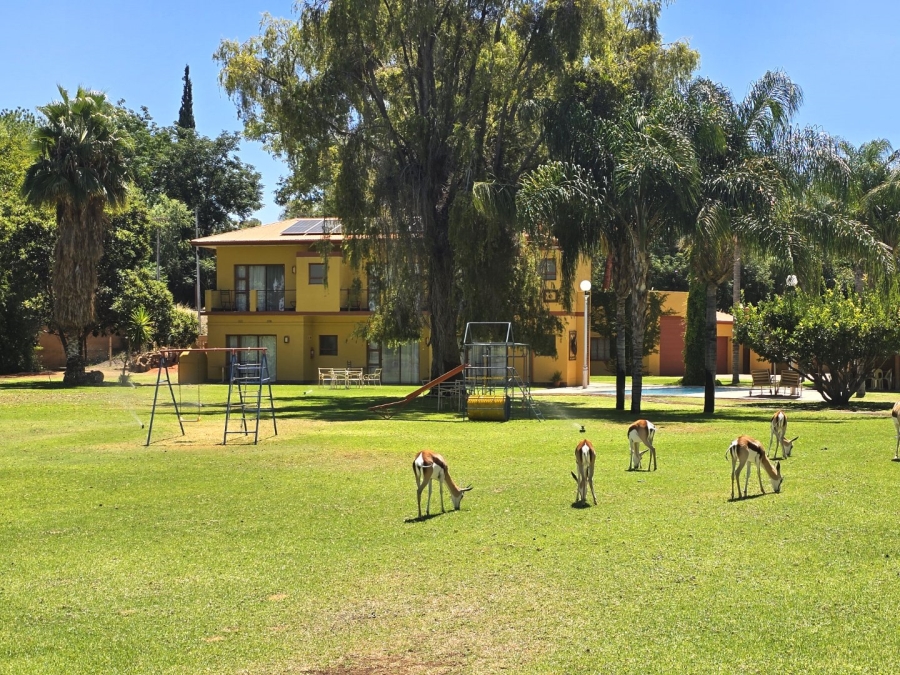 Commercial Property for Sale in Middelpos Northern Cape